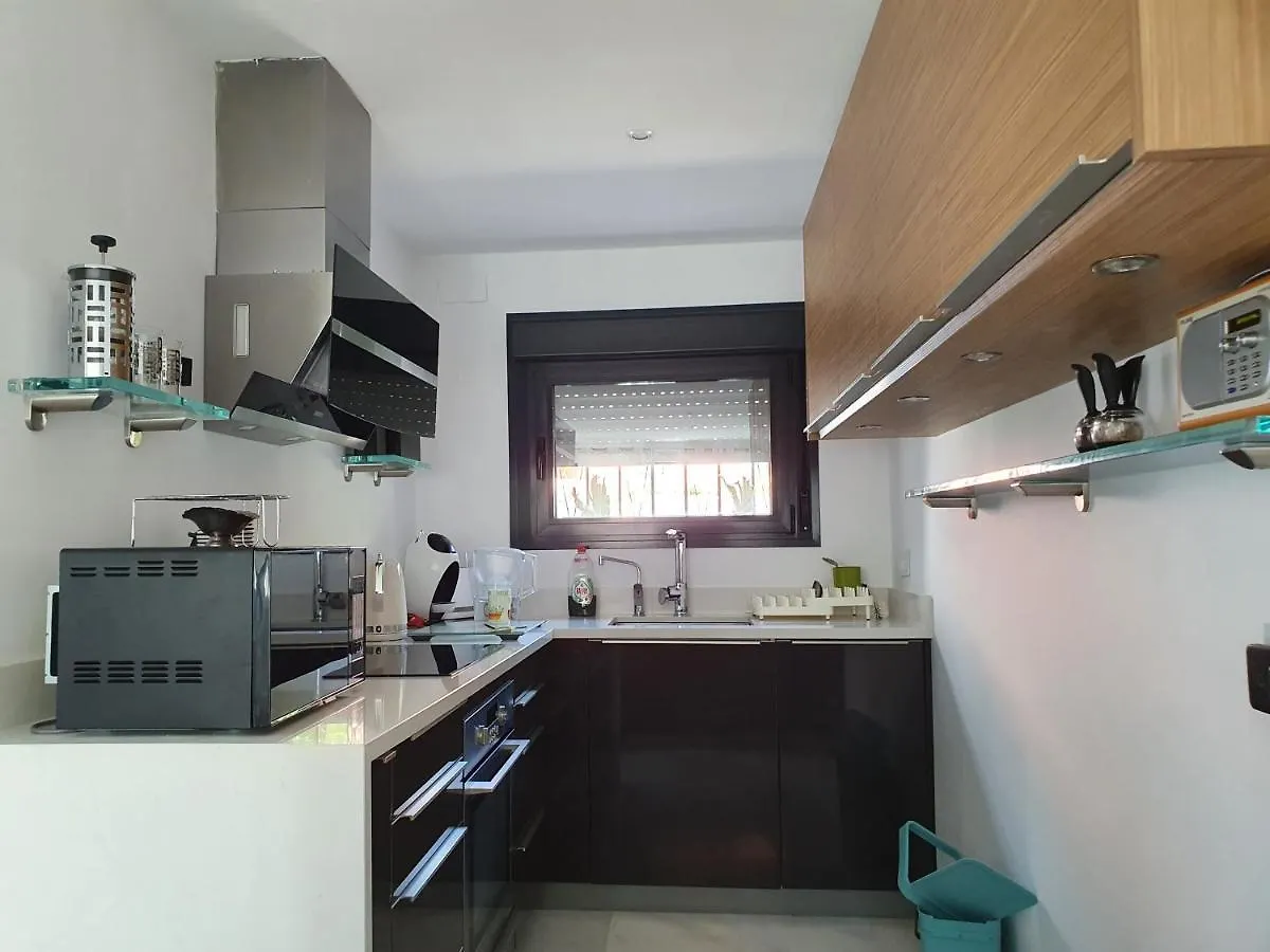 Villa Sea Breeze Marbella