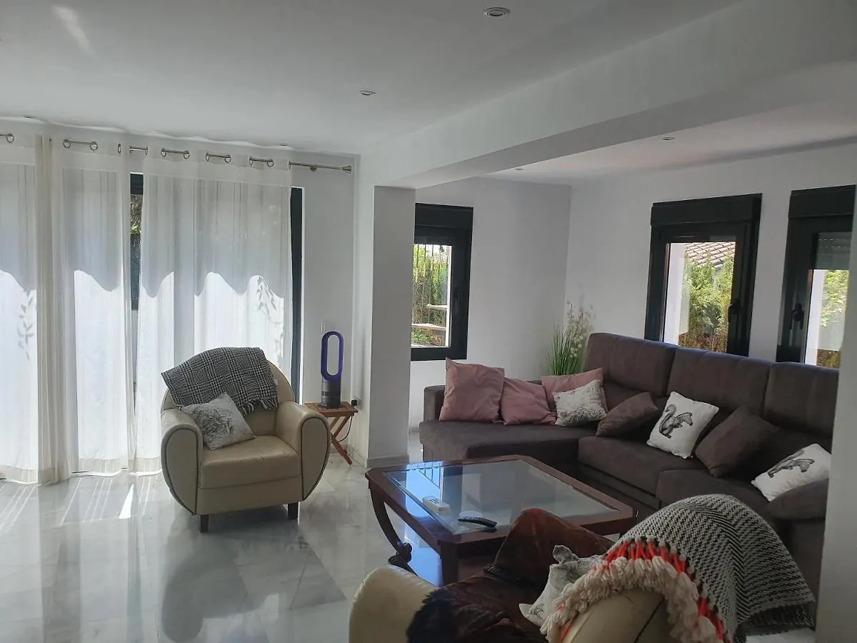 Villa Sea Breeze Marbella 0*,