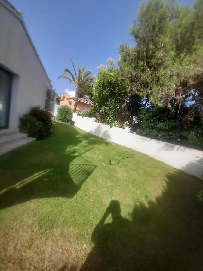 Villa Sea Breeze Marbella